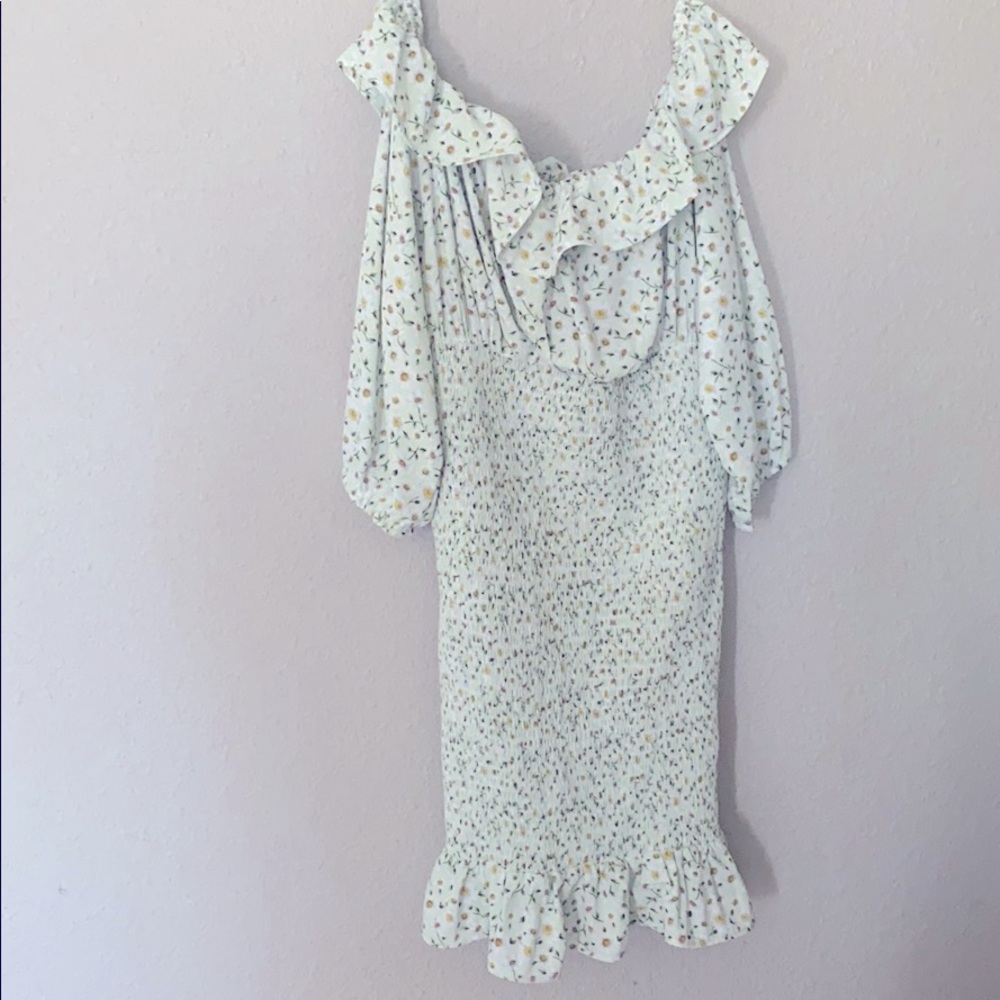Dress off shoulder